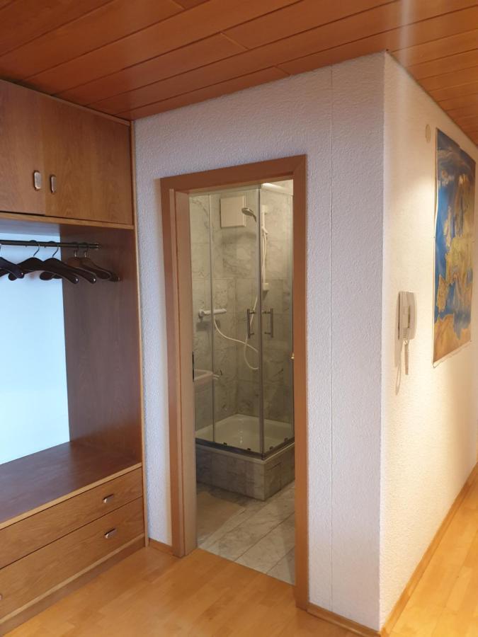 Wohnung Fuer 4 Personen, 2 Schlafzimmer, 2 Parkplaetze, Wlan Konstanz Eksteriør billede