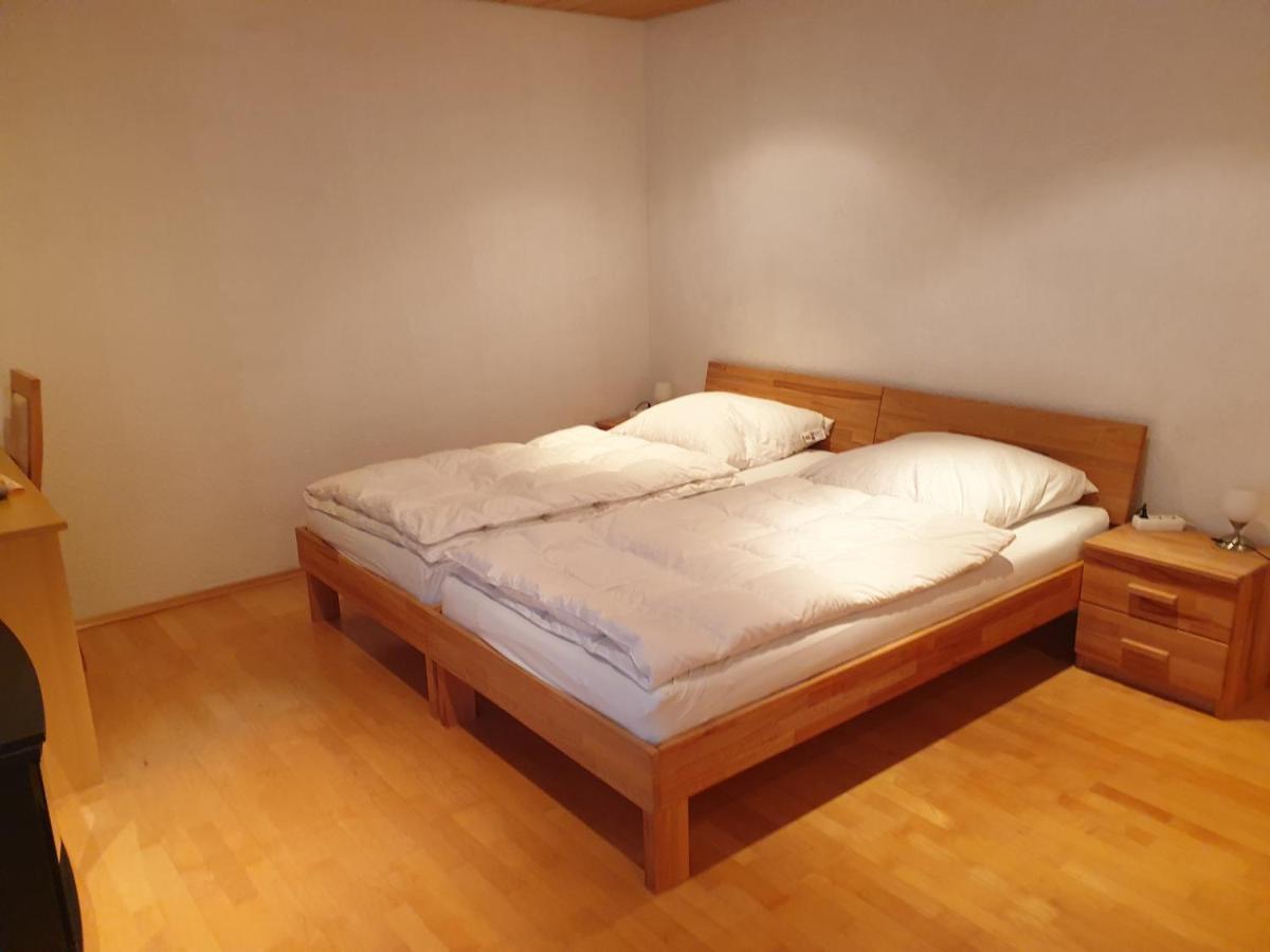 Wohnung Fuer 4 Personen, 2 Schlafzimmer, 2 Parkplaetze, Wlan Konstanz Eksteriør billede