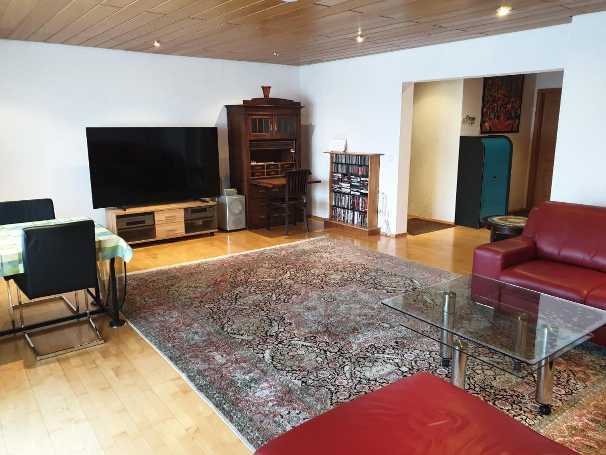 Wohnung Fuer 4 Personen, 2 Schlafzimmer, 2 Parkplaetze, Wlan Konstanz Eksteriør billede